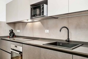 Microwave, oven, stovetop, dishwasher