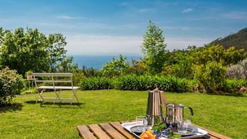 Ristorazione all'aperto