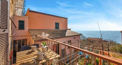 The Nest of the Cinque Terre