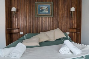 Bügeleisen/Bügelbrett, WLAN, Bettwäsche