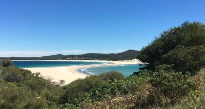 Sand and Sea – walk to the beach, swimming pool and tennis court