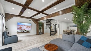 Unclassified image, 4 of 58, button - Luxury A-Frame Escape: 6BR, 4BA, Pool, Pickleball, Cinema & Ultimate Relaxation! (Thonotosassa)