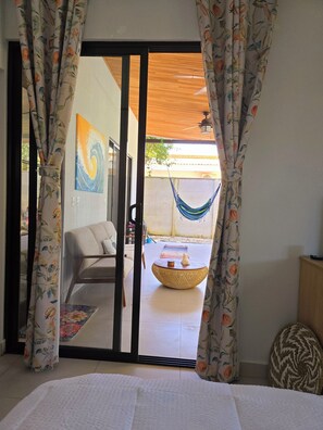 3 bedrooms, desk, free WiFi, bed sheets