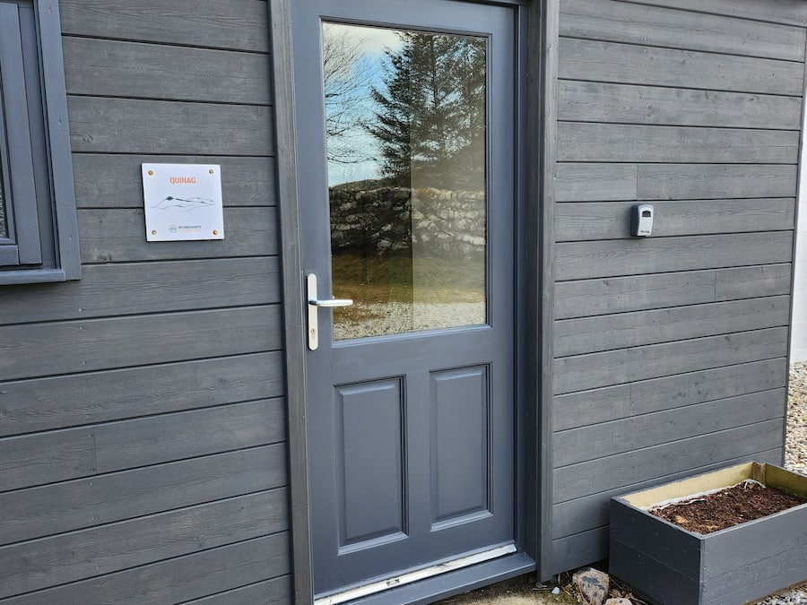 Studio, Multiple Beds, Non Smoking, Hill View | Free WiFi, bed sheets