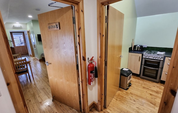 Studio, Multiple Beds, Non Smoking, Hill View
