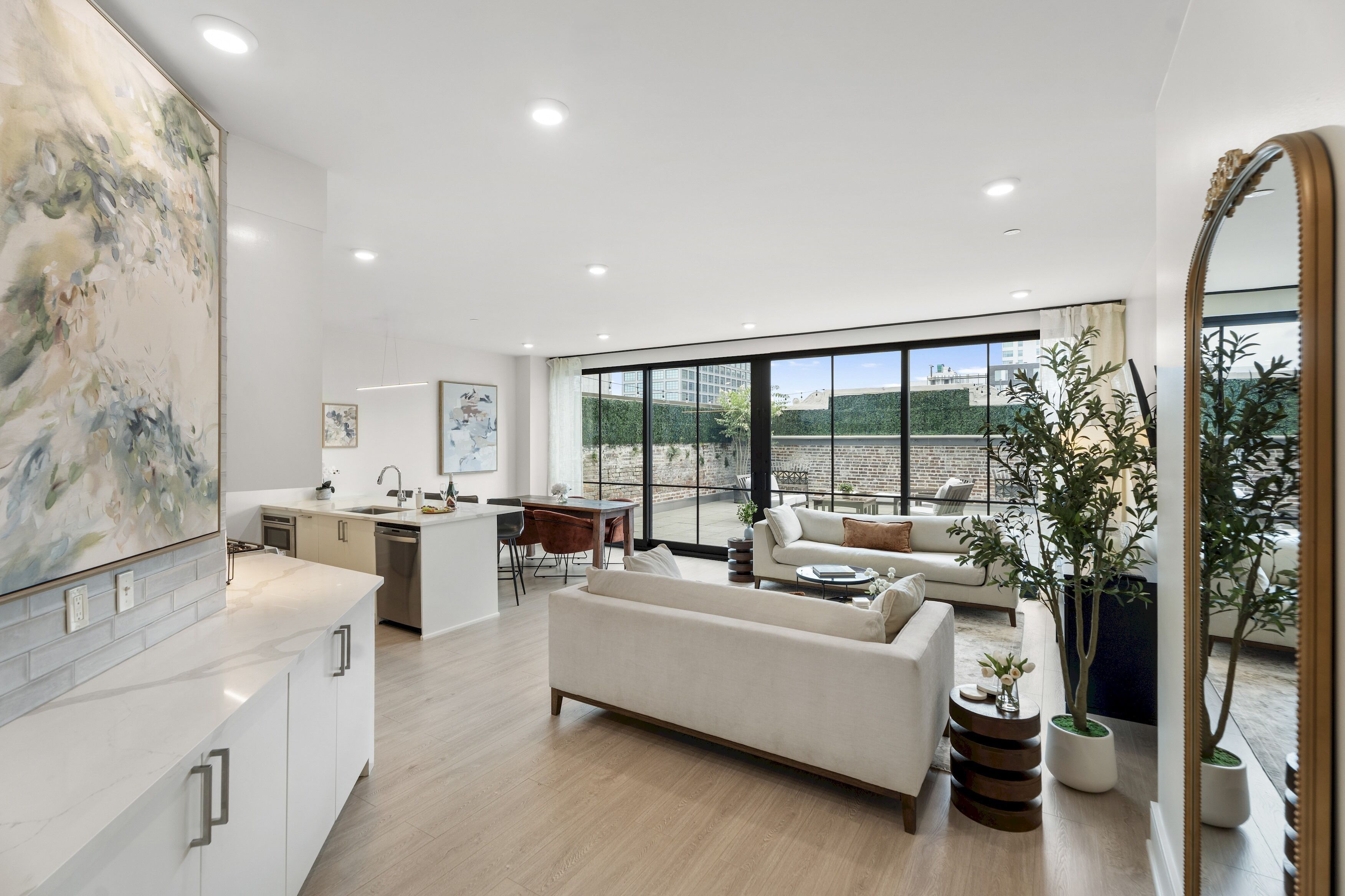 The Theodore 3bd/3b W/ Spacious Deck - All Kings - New Orleans, LA