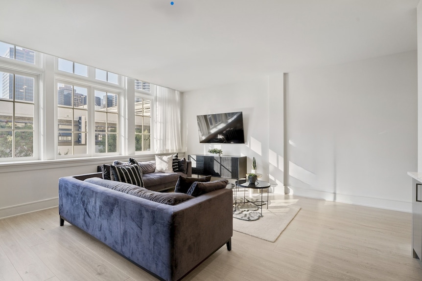 The Theodore 3bd/3b - 2 King Beds & 2 Queen Beds - New Orleans, LA