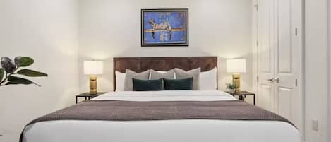 5 chambres, fer et planche à repasser, Wi-Fi gratuit, draps fournis