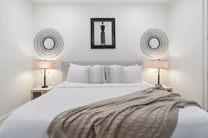 3 habitaciones, tabla de planchar con plancha y wifi gratis 