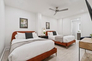 3 habitaciones, tabla de planchar con plancha y wifi gratis