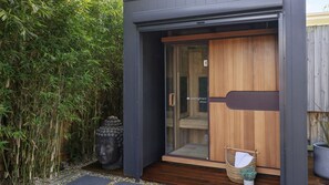 تفاصيل الفندق من الخارج