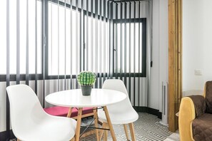 Dining - Home2Book Cozy Escape near Las Canteras Beach (Las Palmas de Gran Canaria)