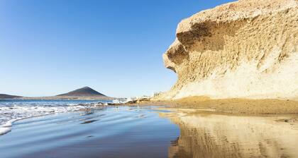 Relax by the Sea at Medano Retreat, Terrace & Pool