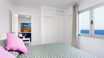 2 chambres, fer et planche Ă repasser, Wi-Fi, draps fournis