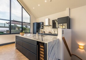 Fridge, microwave, oven, dishwasher