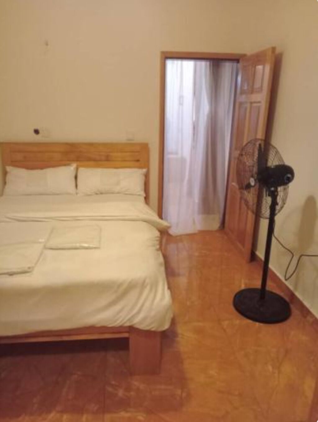 1 bedroom, WiFi, bed sheets