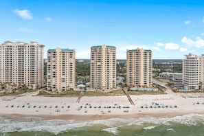 Condo, varias camas (Beach Colony East 1B) | Playa | En la playa 