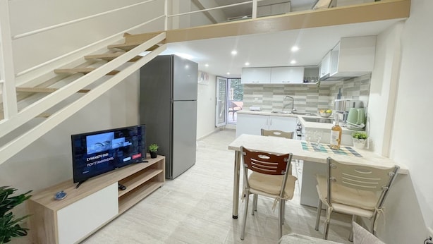 Interior - Pistachio Suite - Town Centre (Corfu)