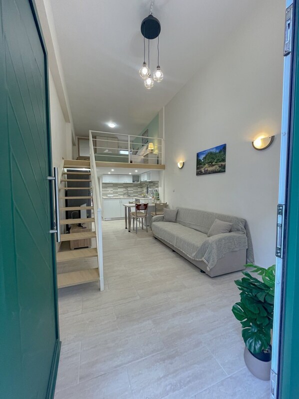 House | 1 bedroom