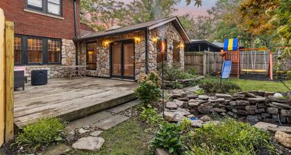 The Edgewater Estate- 7500 sqft of Indoor & Outdoor Fun!