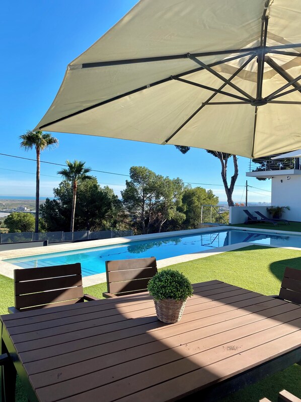 Alberca al aire libre 