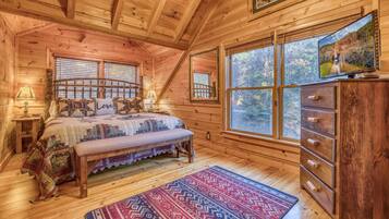 4 bedrooms, internet, bed sheets