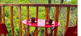 Tree House. Maderas Beach, San Jun del Sur. 8 minutes from the beach.