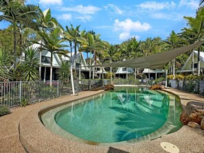 Pool - Canopy Chalet 6 (Nelly Bay)