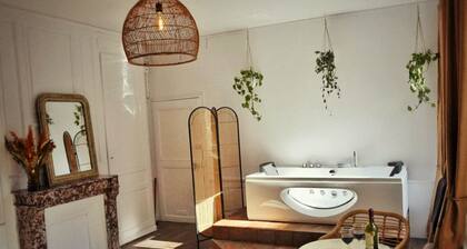 Balneo in the Jungle