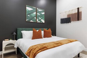 1 室のベッドルーム、アイロン / アイロン台、旅行用ベビーベッド、WiFi