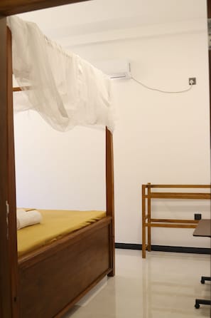 Apartamento luxo, 2 quartos, para não fumantes | 2 quartos, espaço de trabalho para notebook, cortinas blackout