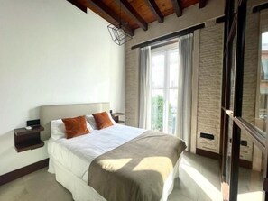 3 Schlafzimmer, Bügeleisen/Bügelbrett, Internetzugang, Bettwäsche