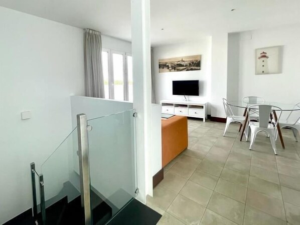 Interior - Eva Recommends Triana 5 (Sevilla)