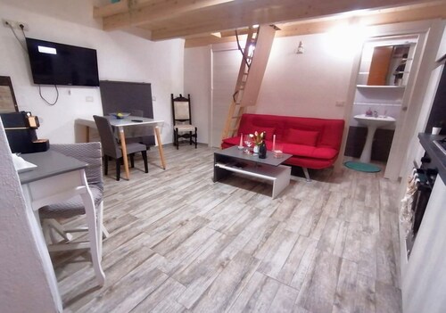 [Domus Helianthus]Cozy Loft, Wifi,Parking