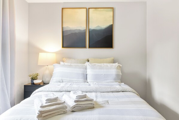 3 bedrooms, WiFi, bed sheets