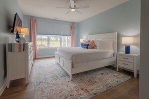 Διαμέρισμα (Condo), Περισσότερα από 1 Κρεβάτια, Αίθριο, Θέα στον Κήπο (2728 Harbor Court) | 4 υπνοδωμάτια, μοναδική διακόσμηση, μοναδική επίπλωση 