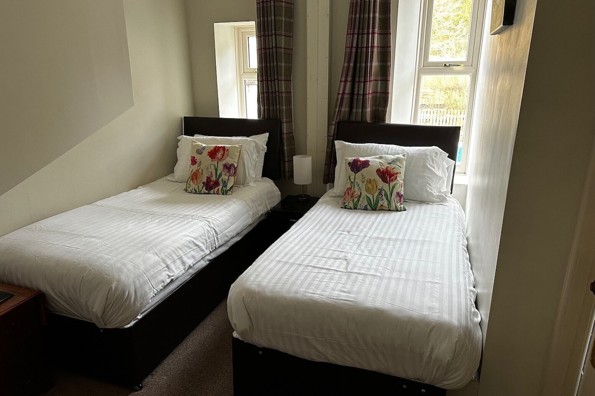 Standard-Zweibettzimmer, Blick auf den Innenhof