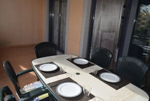 Dineren