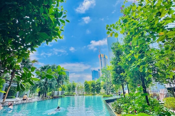 Kolam renang outdoor