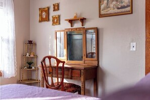 2 dormitorios, tabla de planchar con plancha, wifi y ropa de cama