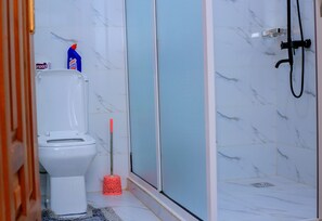 Towels, soap, toilet paper - Welcome to Dreamy Den Suites,your Home away from Home in Kiwatule,Uganda (Kampala)