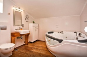 Studio, 1 chambre, balcon, vue océan | Salle de bain