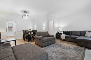 Smart TV, fireplace, offices