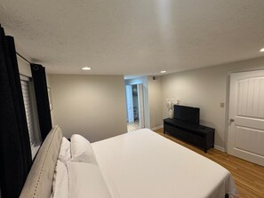 1 chambre, bureau, fer et planche à repasser, Wi-Fi gratuit