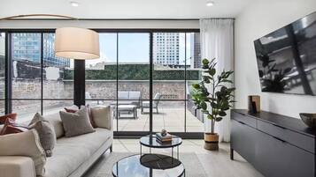 55-Zoll-Smart-TV mit Digitalempfang