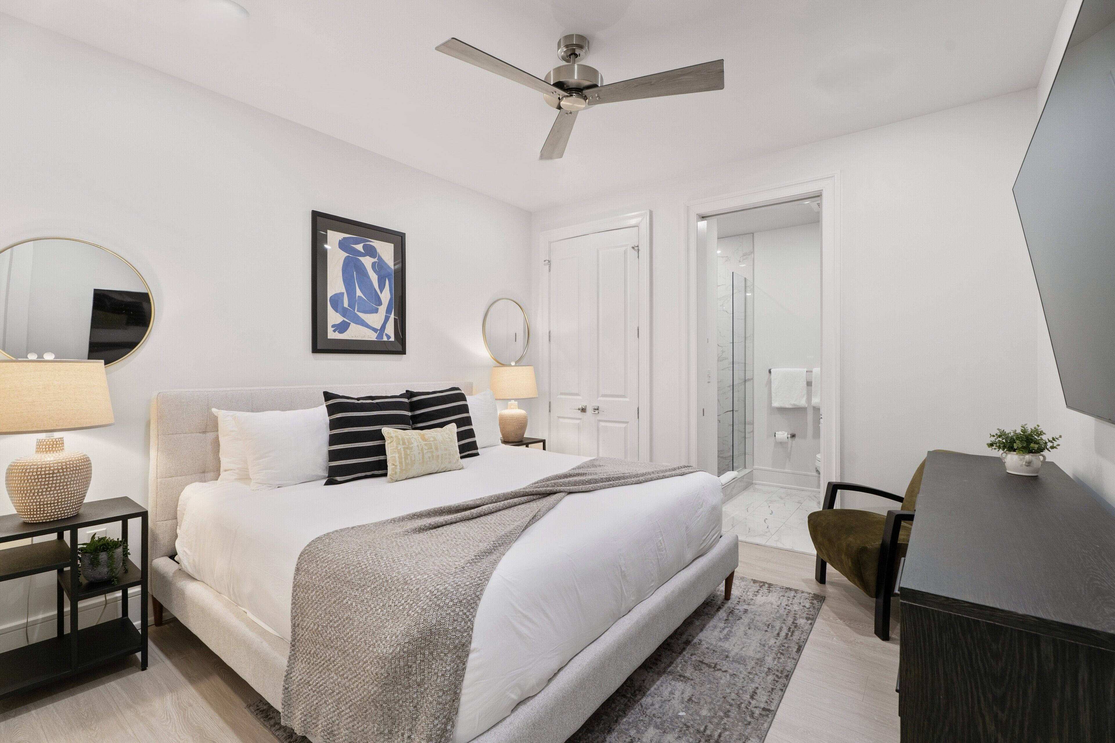 熨斗/熨衫板、免費 Wi-Fi、床單