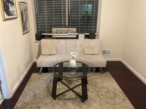 Smart TV - Charming 2-bedroom Loft in superb Detroit with , WiFi (Detroit)