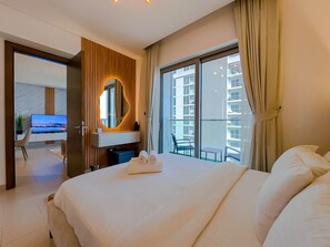 1 bedroom, desk, iron/ironing board, WiFi