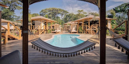 3 室外游泳池,免费小屋