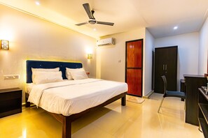 Quarto casal luxo | Roupas de cama premium, edredons de pluma, camas com colchões pillow-top